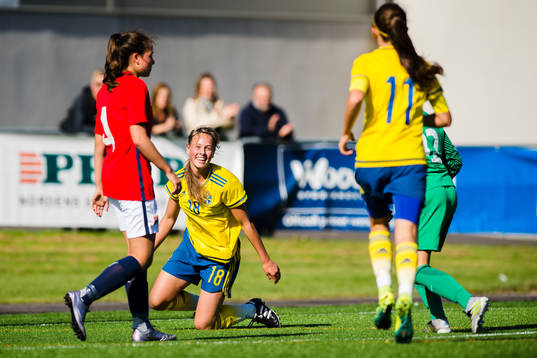 Sveriges Ebba Norén jublar