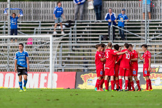 Åtvidabergs spelare jublar
