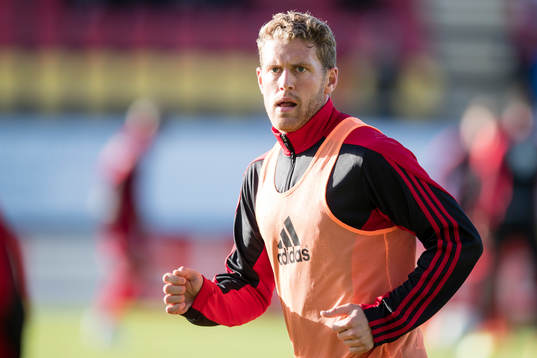 Östersunds Stefan Karlsson värmer upp