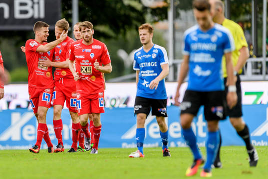 Åtvidabergs spelare jublar