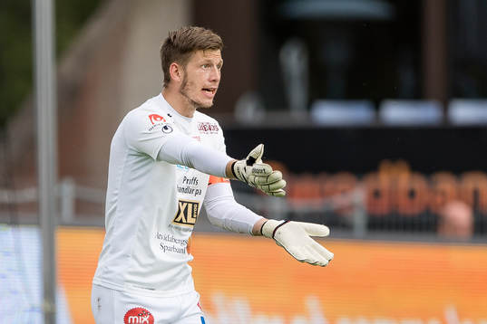 Åtvidabergs målvakt Gustav Jansson