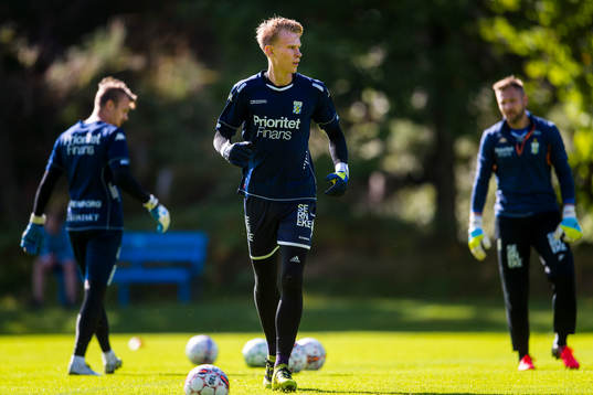 IFK Göteborgs målvakter Erik Dahlin, Pontus Dahlberg och