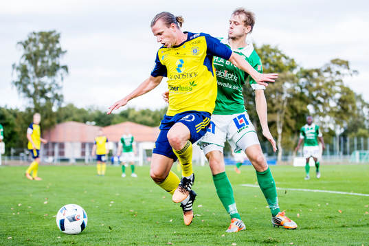 Ängelholms Sebastian Carlsén och Ljungskiles Jakob Olsson