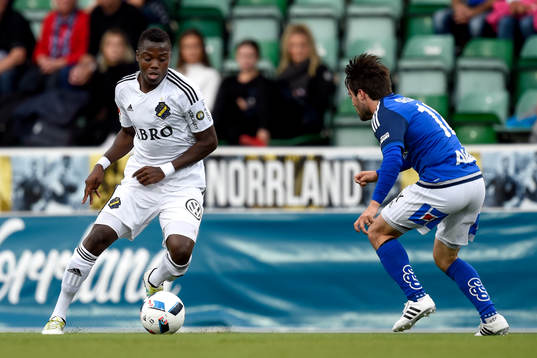 s Patrick Kpozo och Sundsvalls Robbin Sellin