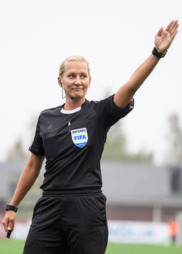 Domare Tess Olofsson