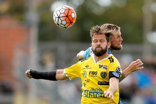 Falkenbergs David Svensson och Djurgårdens Alexander