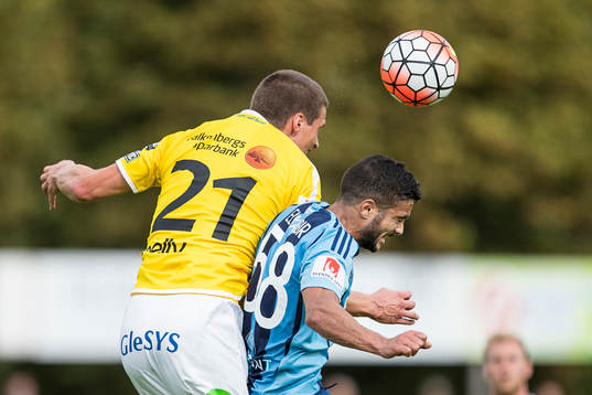 Falkenbergs Thomas Juel-Nielsen och Djurgårdens Othman El
