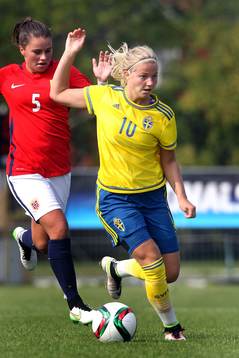 Sveriges nummer 10 Sara Linnakallio