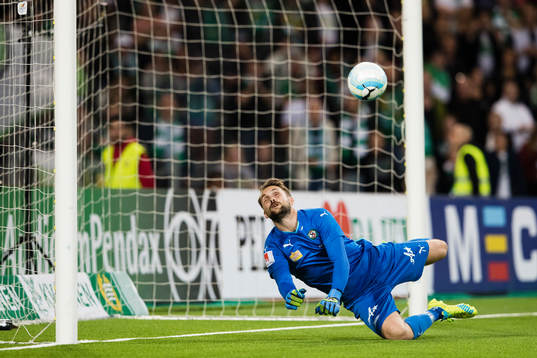 Örebros målvakt Oscar Jansson