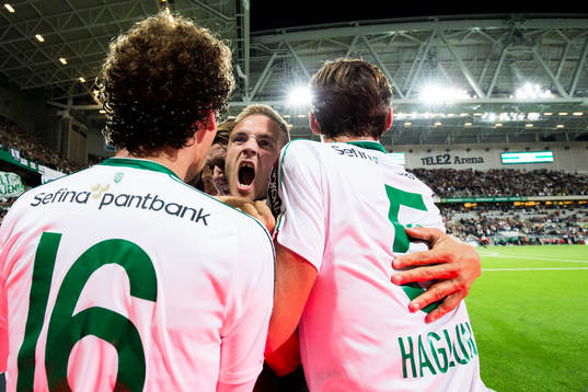 Hammarbys Mats Solheim jublar