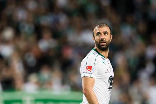 Hammarbys Kennedy Bakircioglu ser deppig ut