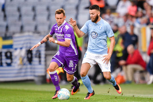 Malmö FFs Erdal Rakip och IFK Göteborgs Jakob Ankersen