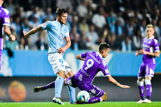 Malmö FFs Markus Rosenberg och IFK Göteborgs Jakob