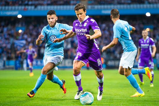 Malmö FFs Erdal Rakip och IFK Göteborgs Mads Albaek