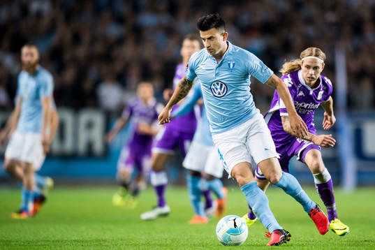 Malmö FFs Behrang Safari och IFK Göteborgs Elias Mar