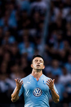 Malmö FFs Behrang Safari deppar