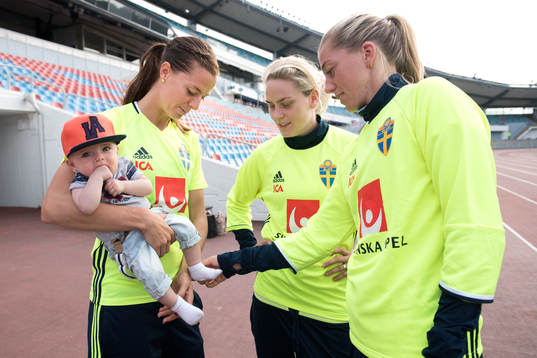 Sveriges Lotta Schelin, Lisa Dahlkvist och Linda Sembrant