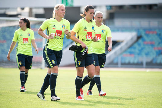 Mimmi Larsson och Pauline Hammarlund