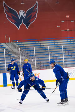Gabriel Landeskog och Nicklas Bäckström