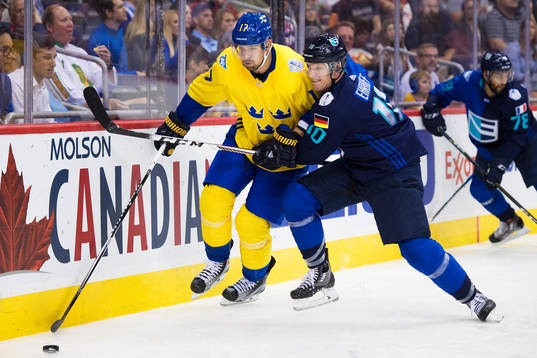 Sveriges Patrik Berglund och Europas Christian Ehrhoff