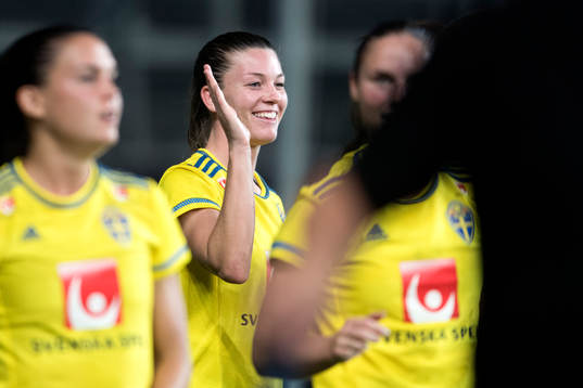 Sveriges Pauline Hammarlund jublar