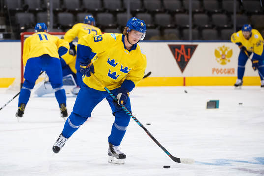 Nicklas Bäckström