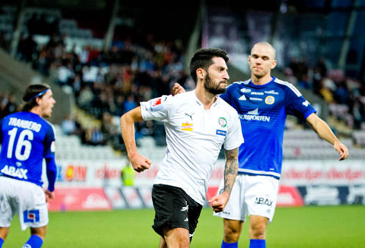 Örebros Nahir Besara gör 2-1 och jublar