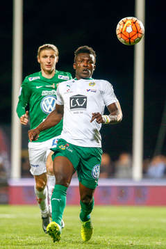 Hammarbys Joseph Aidoo och Jönköpings Pawel Cibicki