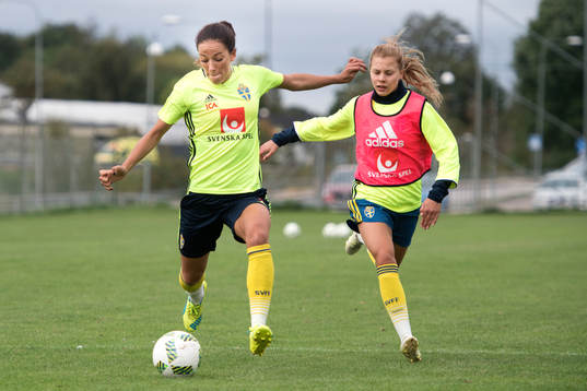 Anna Oskarsson och Lotta Ökvist