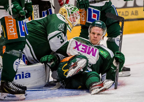 Färjestads målvakt Lars Haugen och Färjestads Andreas