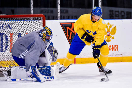 Sveriges målvakt Henrik Lundqvist och Loui Eriksson