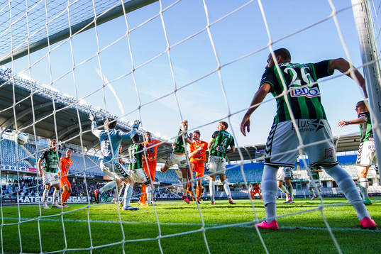 GAIS Johan Ramhorn ,målvakt Tommi Vaiho, Kieron Cadogan,