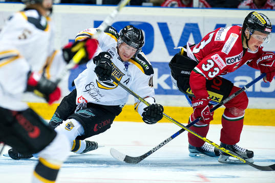 Panterns Johan Björk och Modos Oskar Ståhl-Lyrenäs
