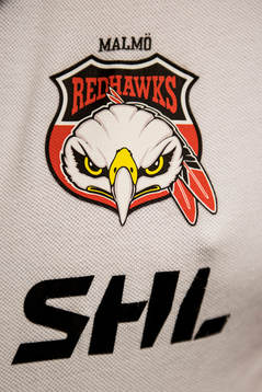 Malmö Redhawks klubbmärke och SHLs logga