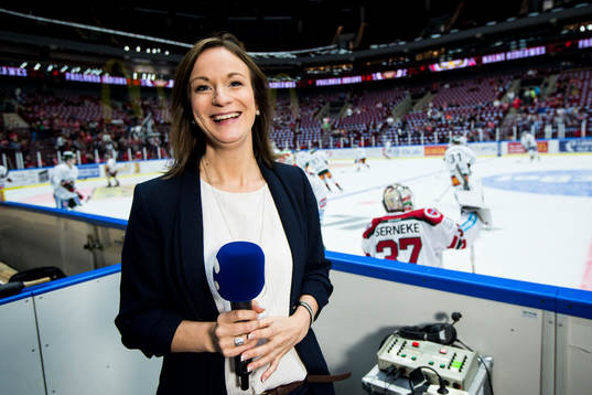 Cmores kommentator Lena Sundqvist