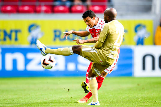 Kalmars Ismael Silva Lima och Östersunds Fouad Bachirou