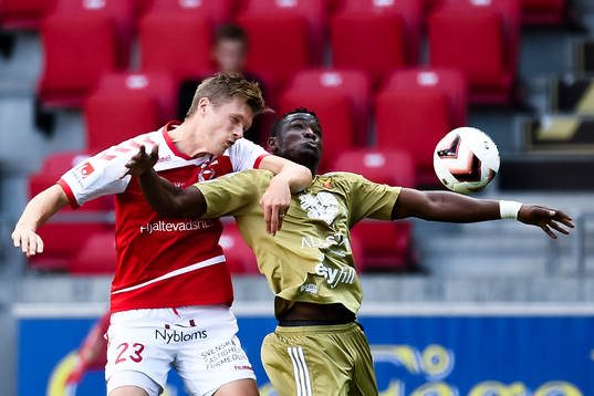 Kalmars Viktor Elm och Östersunds Abdullahi Gero