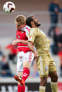 Kalmars Rasmus Elm och Östersunds Alex Dyer