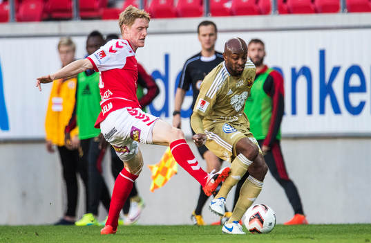 Kalmars Rasmus Elm och Östersunds Fouad Bachirou