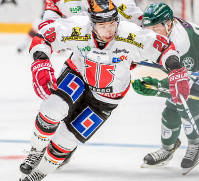 Örebros Greg Squires