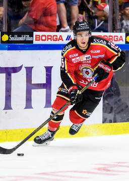 Luleås Christian Jaros med pucken