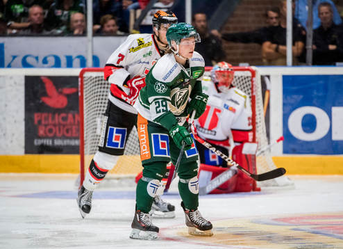 Färjestads Oskar Steen