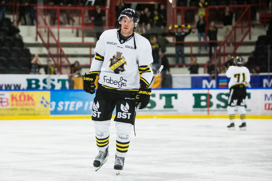 s Jonas Almtorp deppar