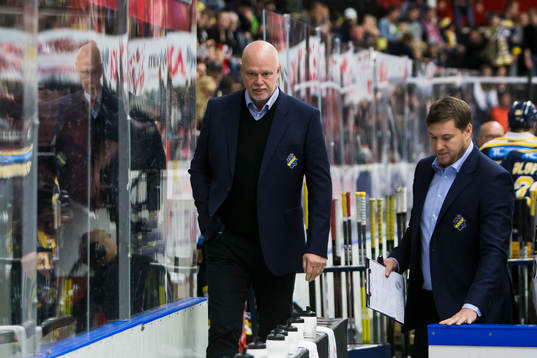 s tränare Roger Melin assisterande tränare Patrik Klüft