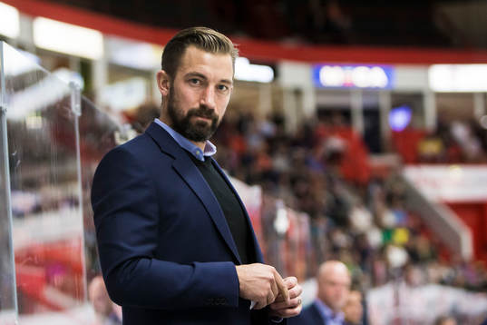 s assisterande tränare David Engblom