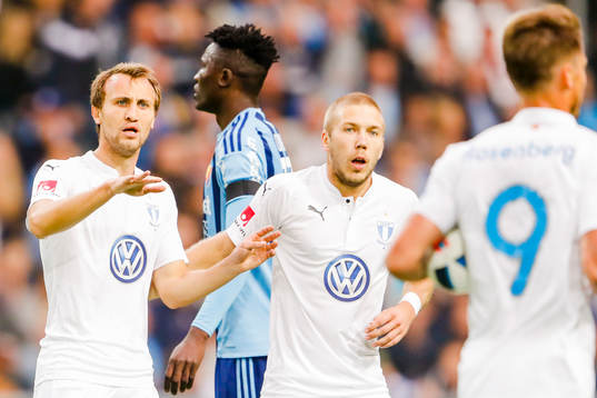 Malmö FFs Magnus Wolff Eikrem och Anton Tinnerholm jublar