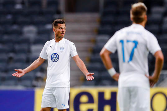 Malmö FFs Markus Rosenberg och Rasmus Bengtsson deppar