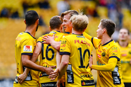 Elfsborgs spelare jublar