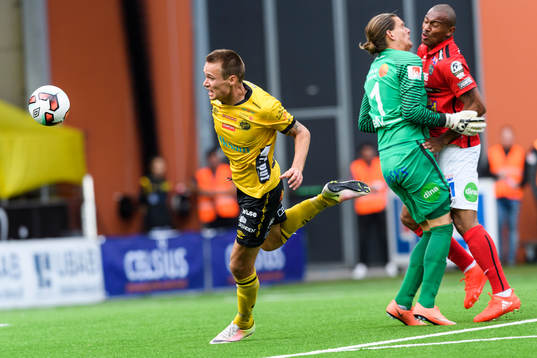 Elfsborgs Viktor Prodell på väg att göra 3-0