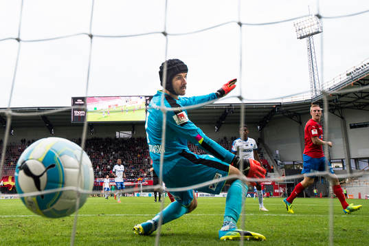 Helsingborgs målvakt Matt Pyzdrowski släpper in 0-1